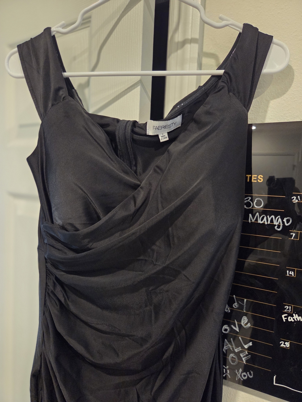 Elegant Black High-Slit Draped Evening Dress - Picture 3 of 7